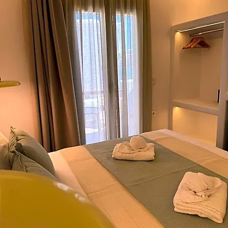 Theofanis Hotel