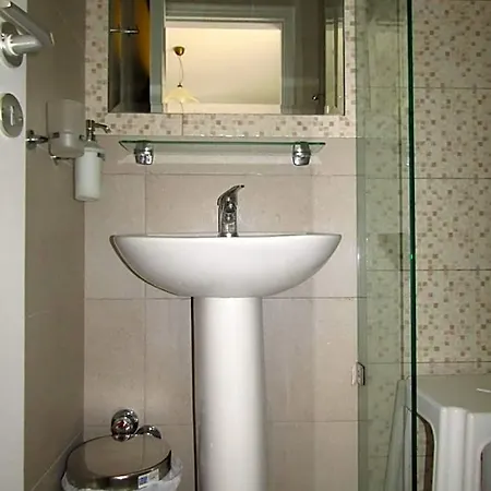 Theofanis Hotel