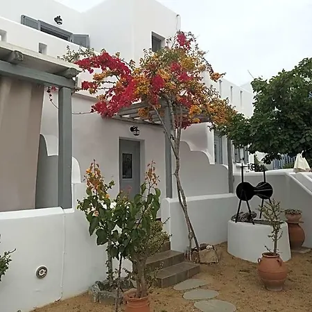 Hotel Theofanis